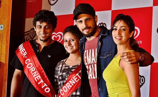 Sidharth, Yami visit Kolkata today