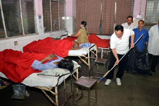 J P Nadda inaugurates health pavilion at trade fair