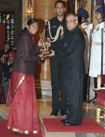 President confers National Sports Awards 
