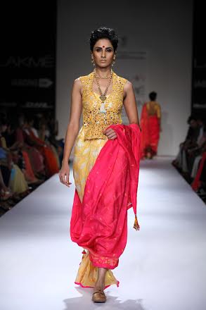 Vaishali S showcases collection at LFW 