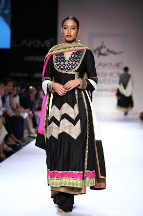 Designer Ekru showcases collection at Lakme Fashion Week 