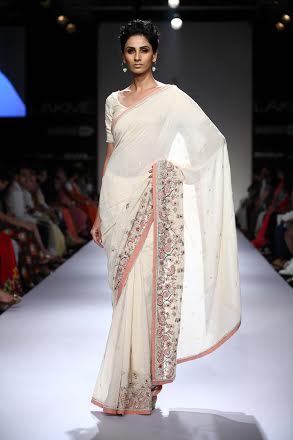 Soumitra Mondal showcases collection at LFW  