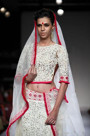 Vaishali S showcases collection at LFW 