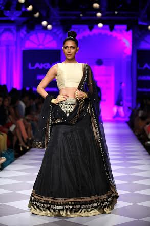 Anita Dongre showcases her collection at LFW