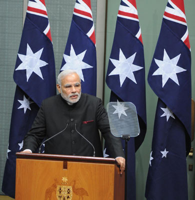 Narendra Modi being warmly received by the Prime Minister of Australia