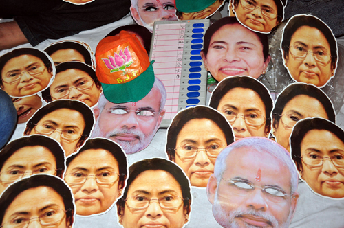Polls 'merchandise' floods Kolkata markets 