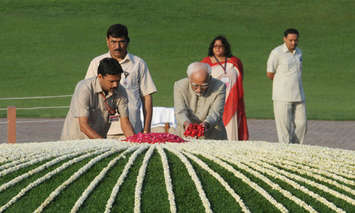 Shri Narendra Modi with the Prime Minister of Pakistan