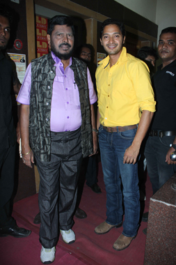 Shreyas, Uddhav at re-launch of Hindmata Theatre