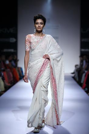 Soumitra Mondal showcases collection at LFW  