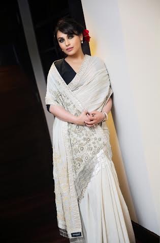 Rani keeps her promise to visit Yerwada Central prison