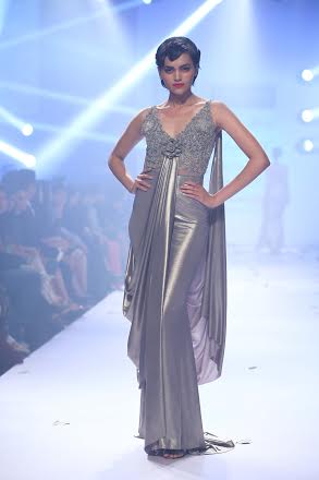 Diana Penty  walks the ramp at Lakme Fashion Week  