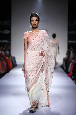 Soumitra Mondal showcases collection at LFW  