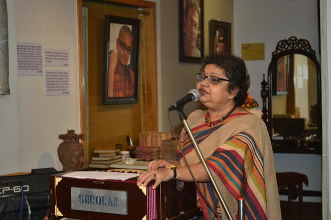 Kolkata groups remember Rituparno Ghosh with words, festival