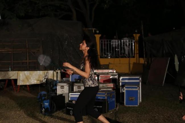 Deepika gets sporty on the sets of Piku