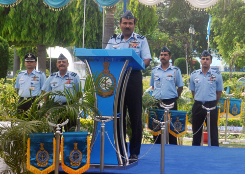 Air Chief Marshal visits Air Command in Allahabad