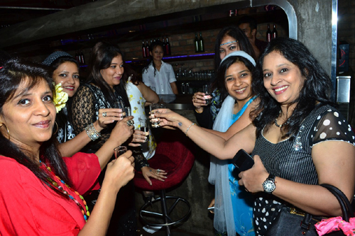 Usha attends FLO event