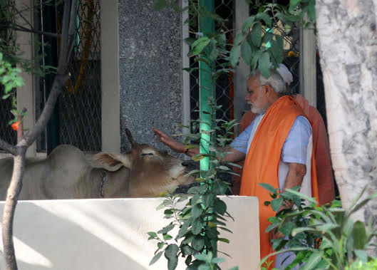PM Modi launches Clean India campaign