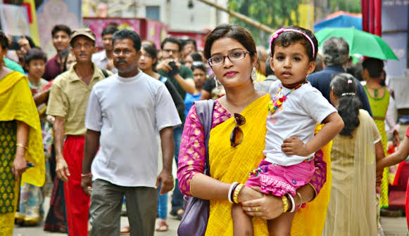 Kolkata celebrates last day of festival