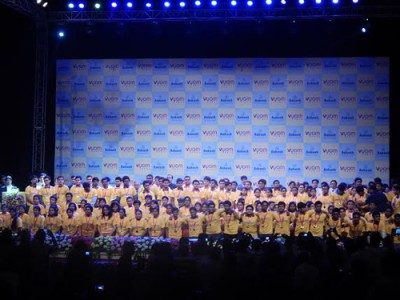 Jwala Gutta, KK add verve to Aakash Institute celebrations