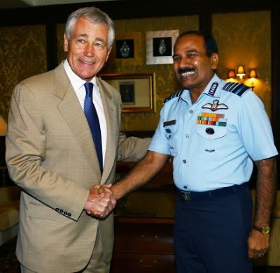 Hagel meets Air Chief Marshal 