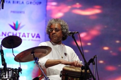 Indian classical music Moguls peform at Art And Artistes' event 