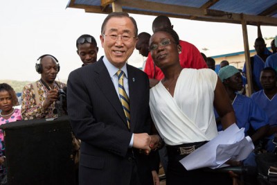 Ban visits Ebola-hit West Africa, says zero cases "must be everyone's goal"