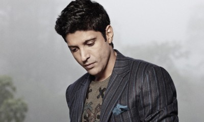 Farhan against No Smoking disclaimers in scenes