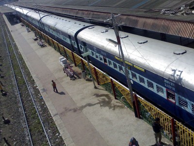 Congress slams Centre over Railway fares hike
