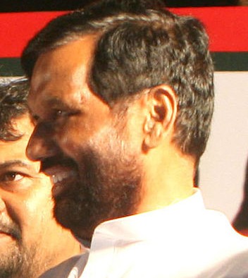 Ram Vilas Paswan takes oath as minister