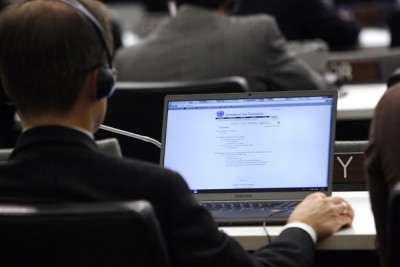 With nearly 3 billion now online, UN-backed forum opens to debate key Internet issues