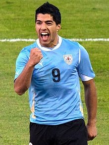 Suarez apologizes for biting Giorgio Chiellini 