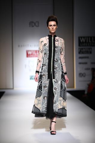 Kavita Bhartia showcases her collection at  WLIFW 