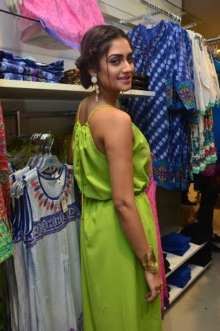 Nusrat launches Max store in Kolkata