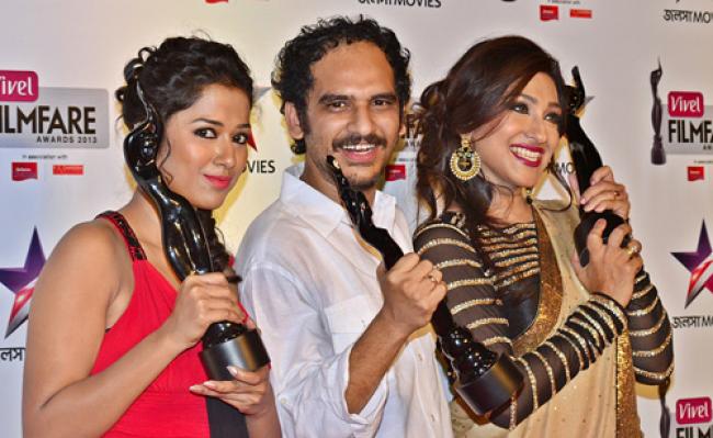 Filmfare's dazzling debut in East  
