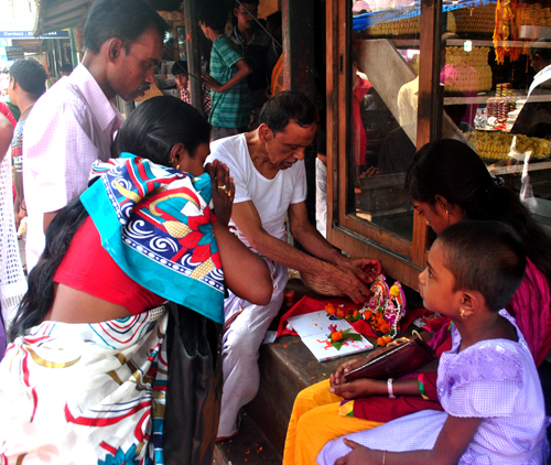 Bengal celebrates New Year with puja