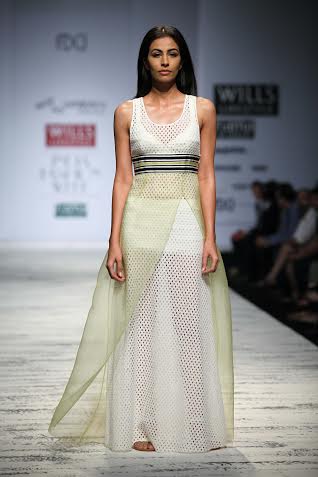  Pallavi Mohan showcases collection at WLIFW
