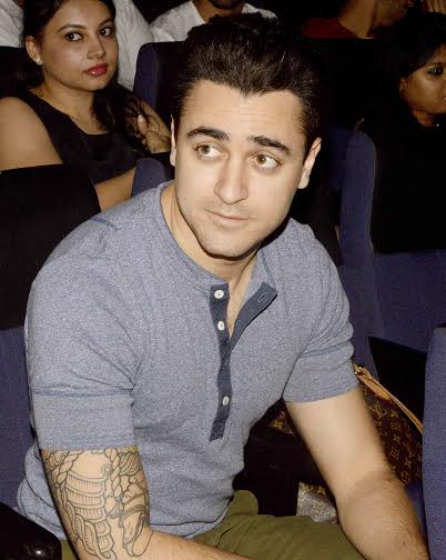 Imran Khan attends Mumbai college fest