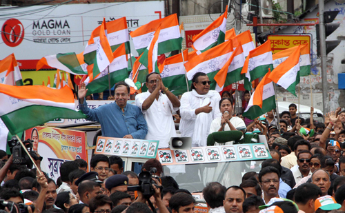 Mamata holds rally in  Kolkata 