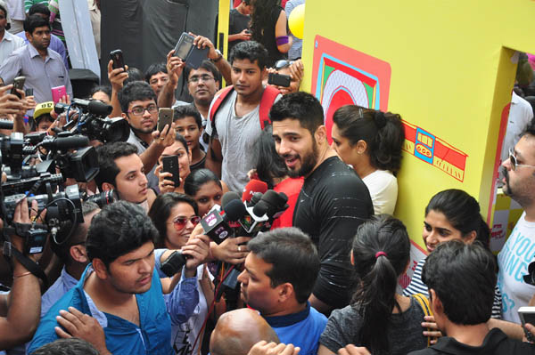 Sidharth Malhotra cycles for equal street