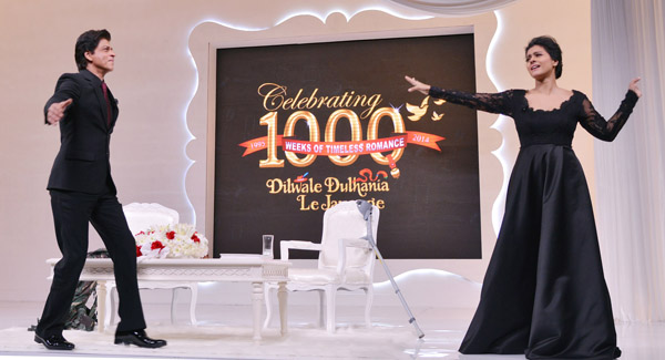 Shahrukh,Kajol celebrate 1000 weeks of DDLJ