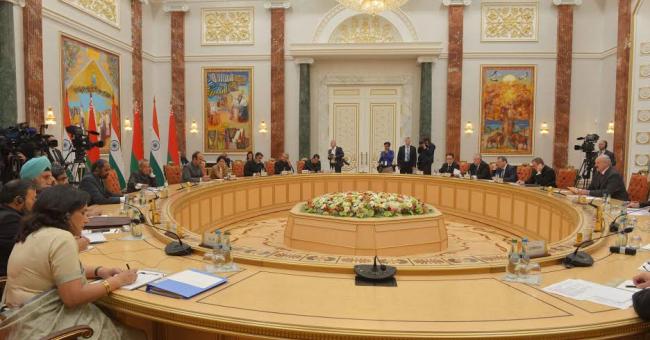 Mukherjee attends delegation level talks between Belarus and India