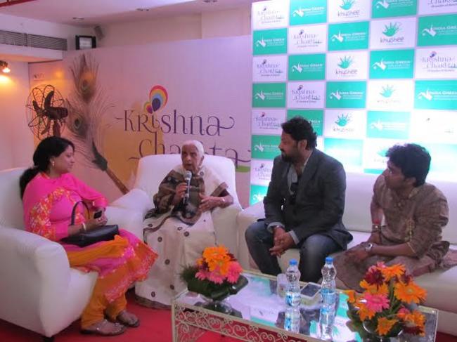 India Green, Khushee host an innovative art exhibition to help street dwellers