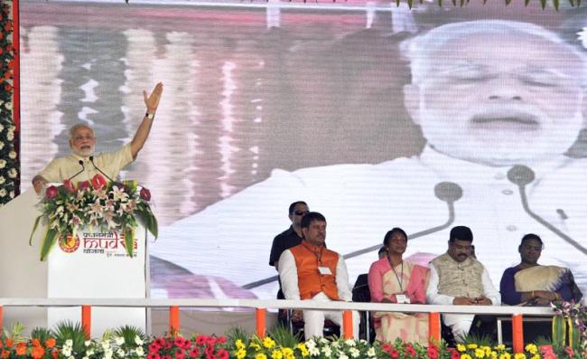 PM in Jharkhand,  inaugurates Rooftop Solar Plant for District Court at Khunti