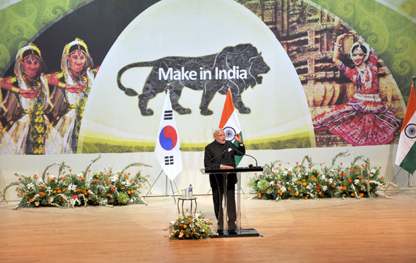 Modi at the official Welcoming Ceremony in his honour