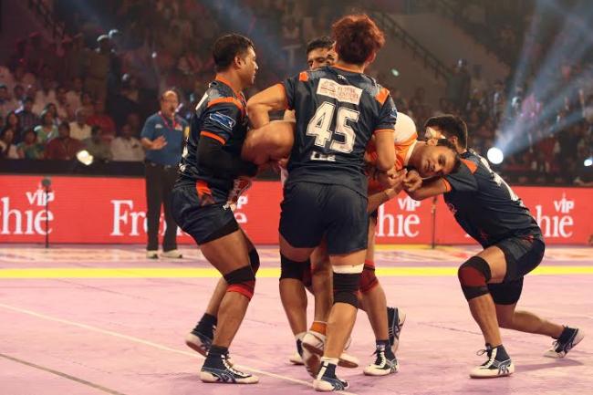 Pravin Niwale stars in Paltan's first win