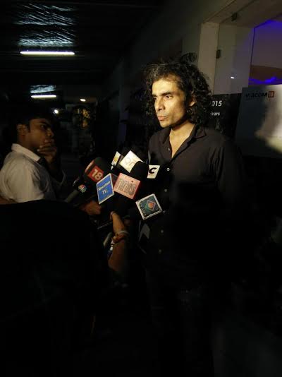 Imtiaz Ali hosts screening of Bengali film 'Teenkahon'