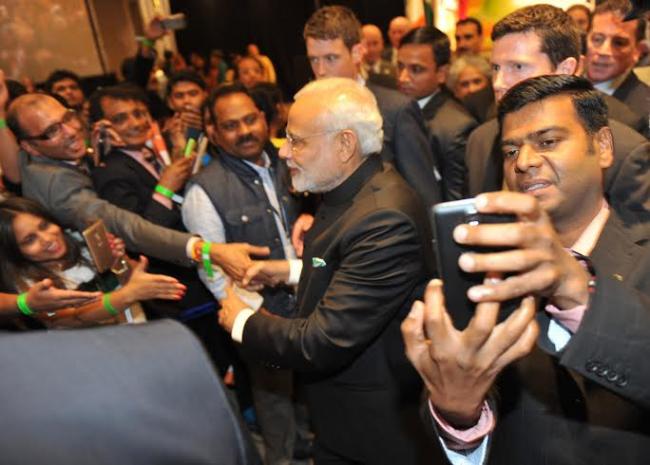 Narendra Modi arrives at the Dublin airport