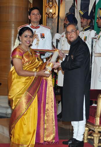 President confers Bharat Ratna, Padma Awards 