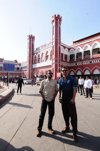 Sushant Singh Rajput visits  old Delhi railway station