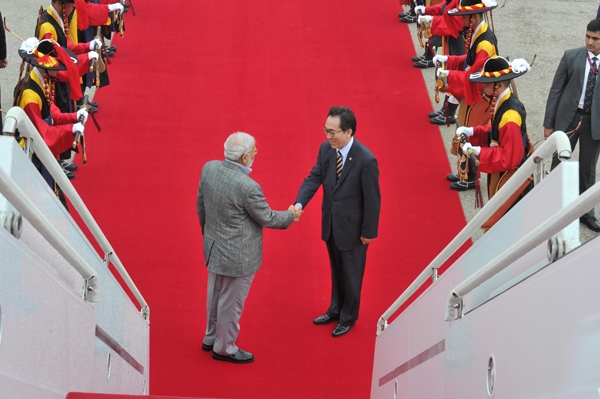 Mr. Bon Joon Koo calls on the Prime Minister